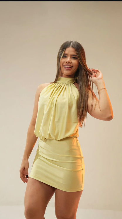 VESTIDO CUELLO ALTO LYCRA